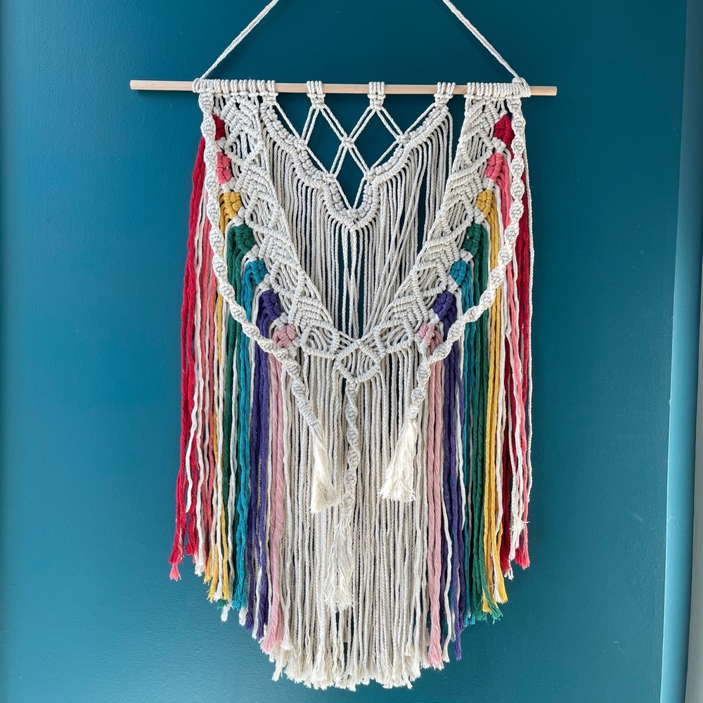 Macrame wall hanging